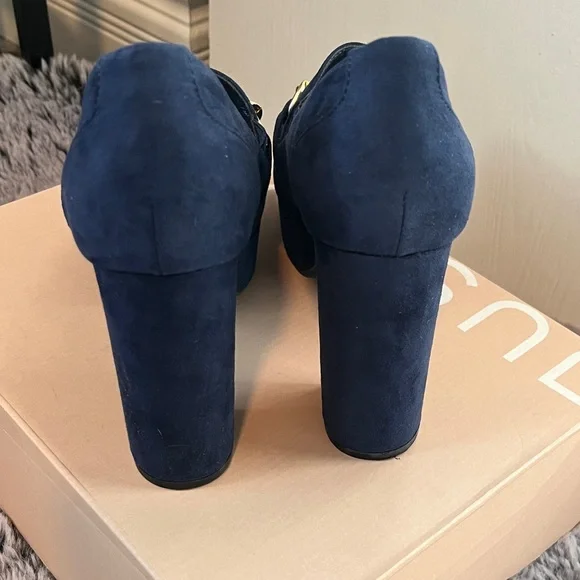 JustFab Navy Platform Loafers with Gold Chain - Picture 3 of 4